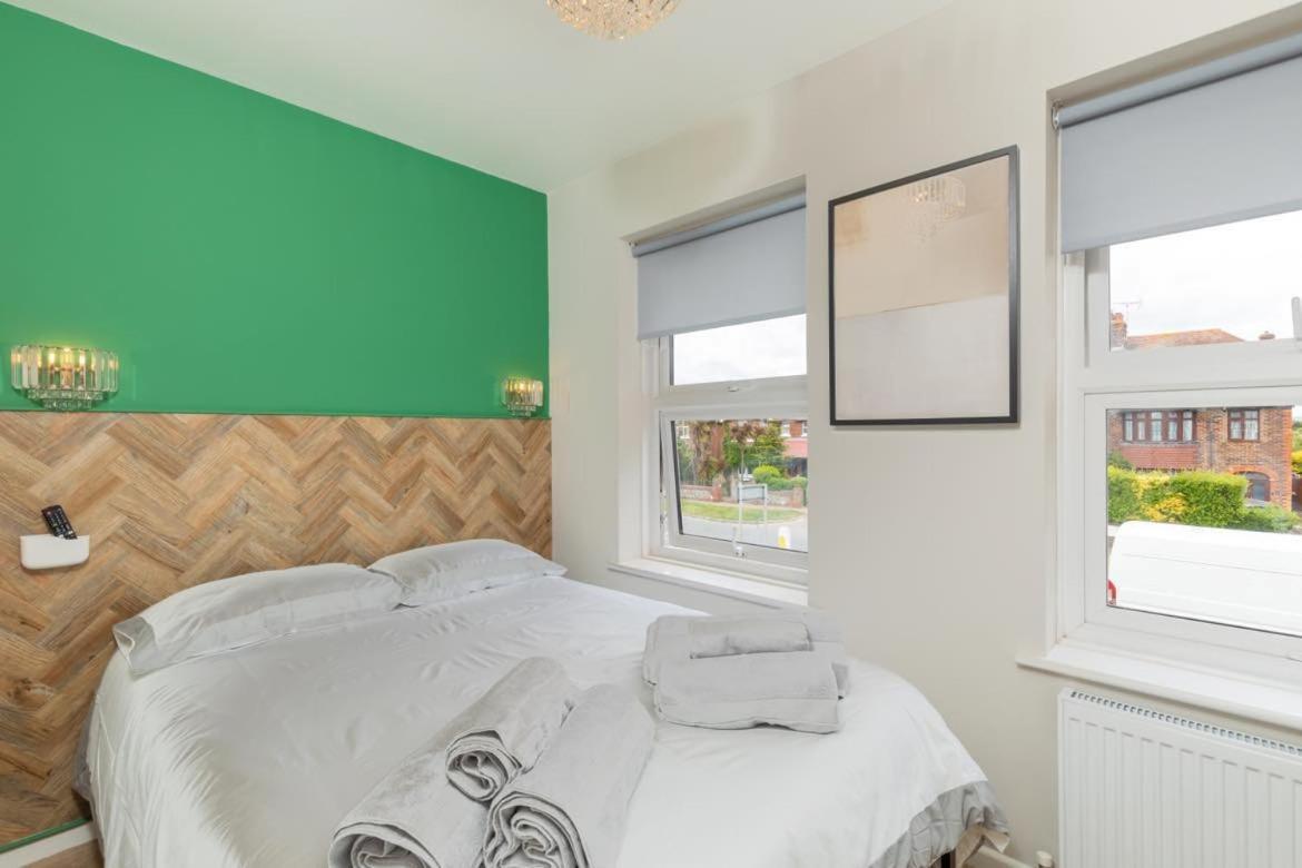 Ocean Apartments, Apartment 1 - Bright And Modern 1 Bedroom Apartment Littlehampton Eksteriør bilde